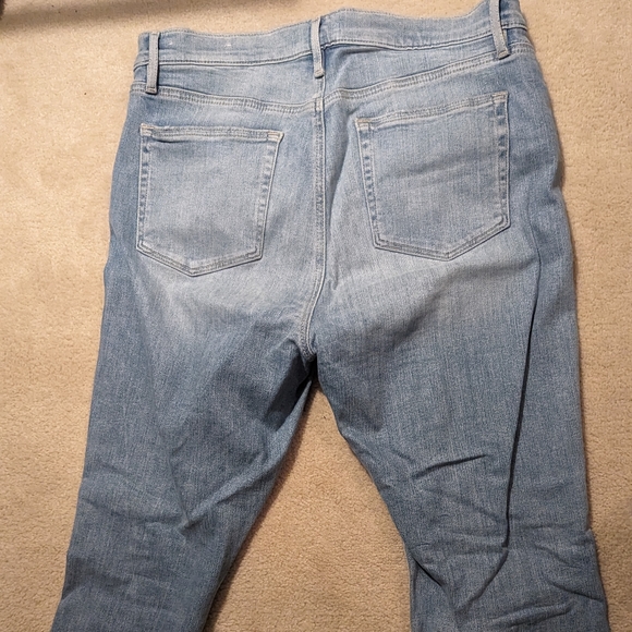 Loft Ankle Crop Flare Jeans - Picture 8 of 8